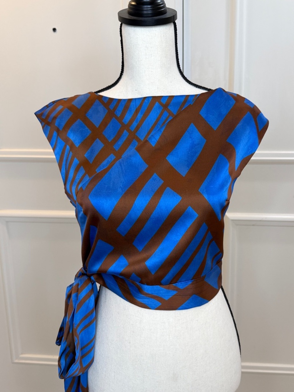 MISA Los Angeles Abbi Top – XS | Blue/Brown Abstract Print | NWOT